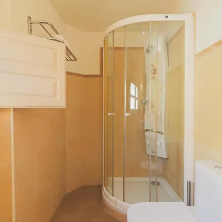 Apartamento C28 Mitjana Luminous Penthouse *