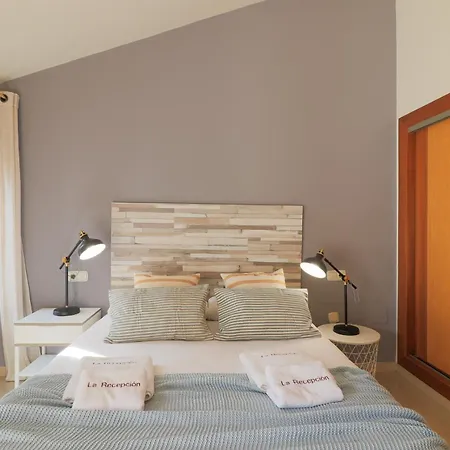 C28 Mitjana Luminous Penthouse Apartamento Málaga