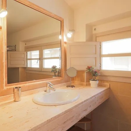 C28 Mitjana Luminous Penthouse Apartamento Málaga