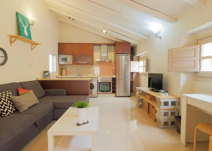 C28 Mitjana Luminous Penthouse * Málaga